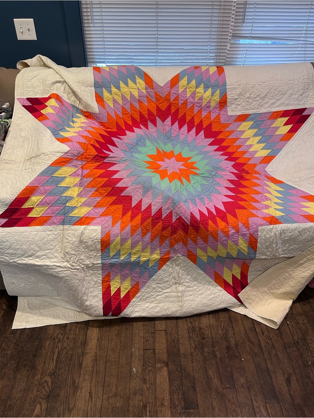 Vintage handmade Lonestar quilt